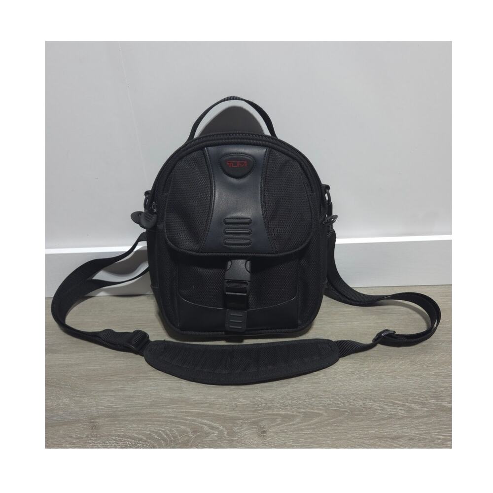 TUMI T2 Black Ballistic Nylon Small Shoulder Bag Camera Bag
